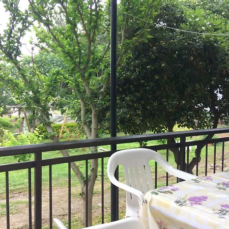 Апартаменты Periklis Принос