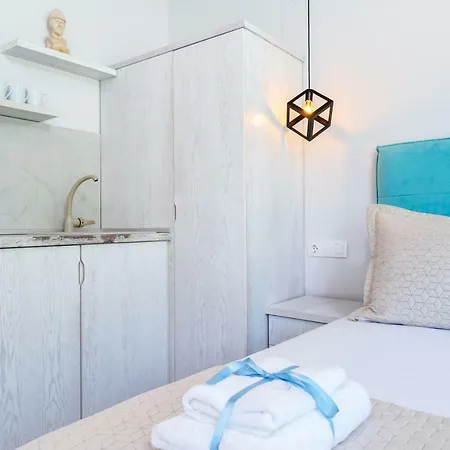 Periklis Апартаменты Принос